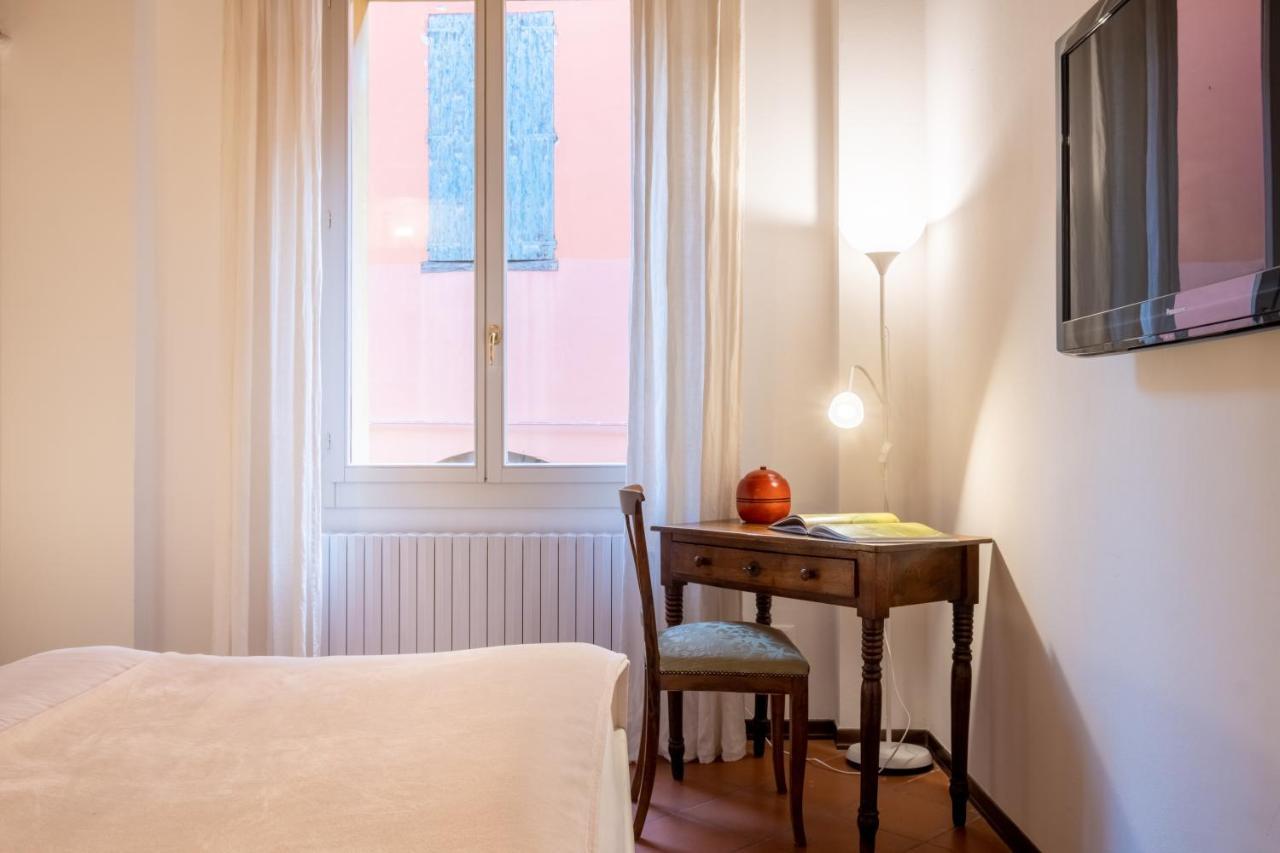 Lo Scrigno Delle 2 Torri! Nel Cuore Del Centro, Vicino A Via Rizzoli Bologna Esterno foto
